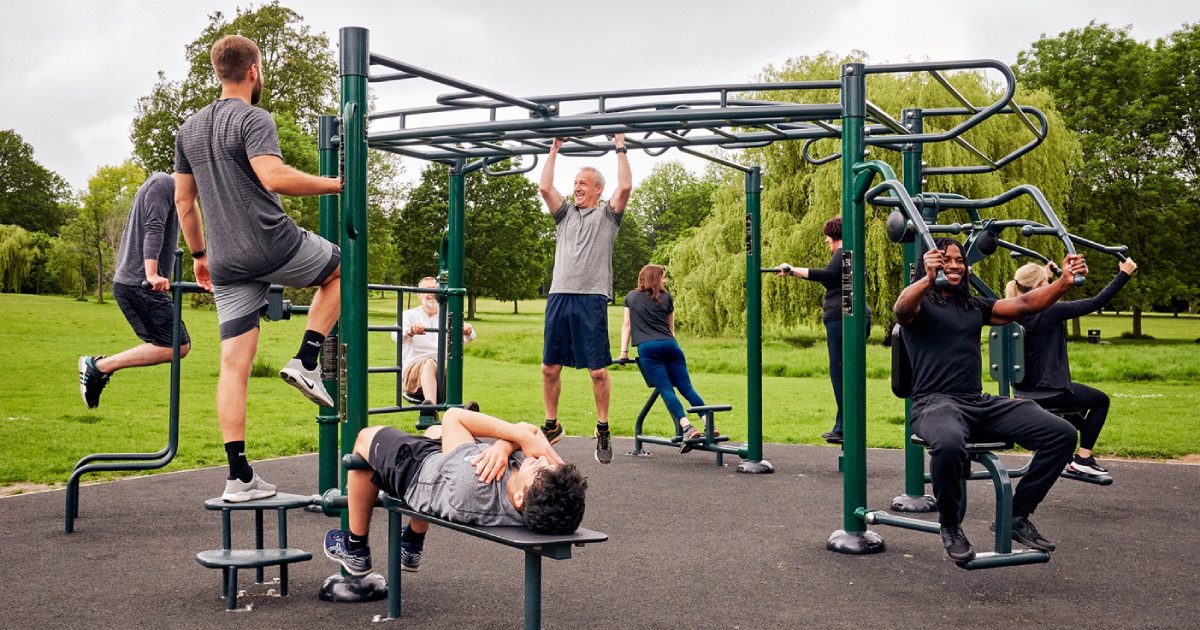 Thiết bị thể thao ngoài trời được sử dụng cho mục đích rèn luyện sức khỏe chung